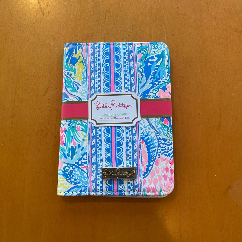 Lilly Pulitzer NWT Passport Cover